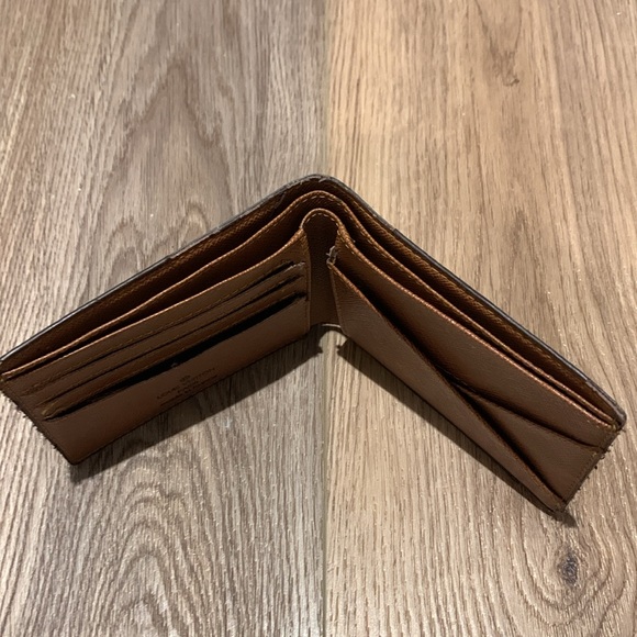 Louis Vuitton Multiple Wallet - Picture 7 of 8